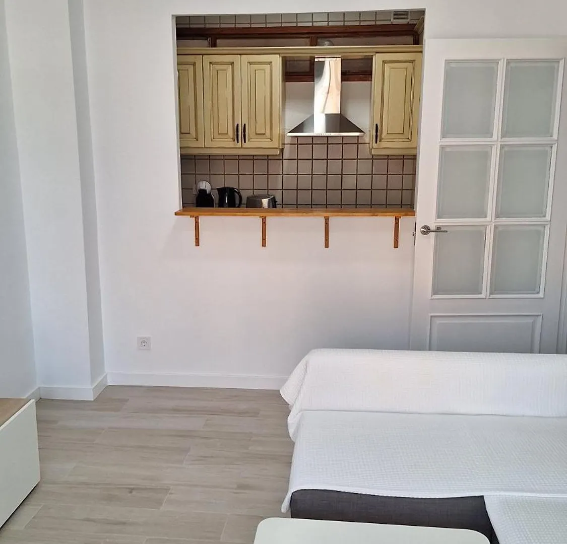 Apartment Perla 5, Primera Linea De Playa Y Centrico Fuengirola Spain